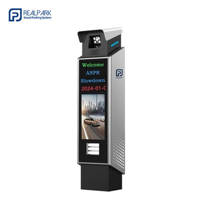 Sistema di parcheggio per il riconoscimento delle targhe con macchina a LED